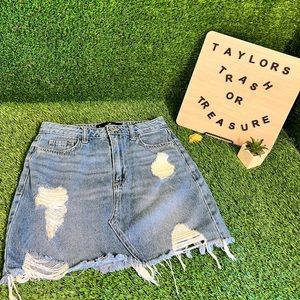 👚Hollister Jean skirt